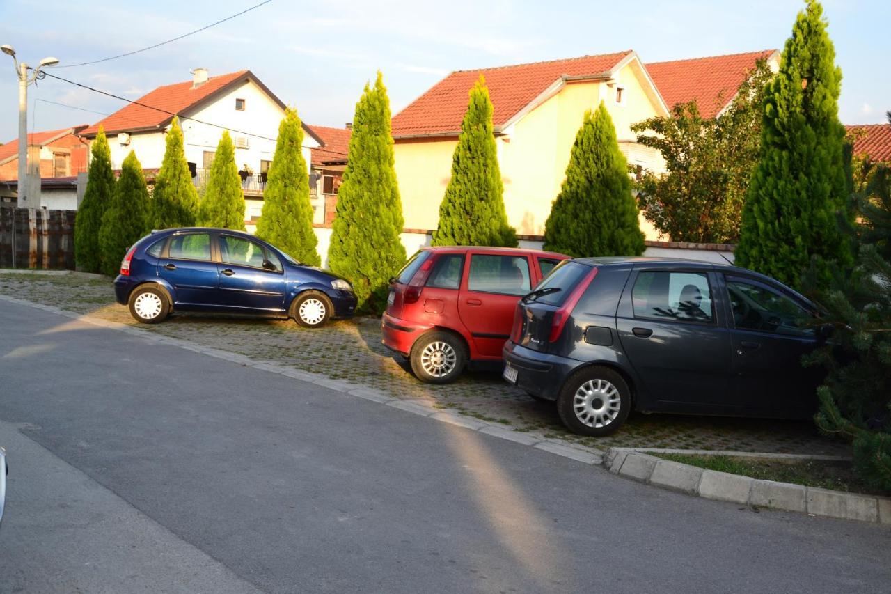 Motel Srpsko Andrejevo Selo *