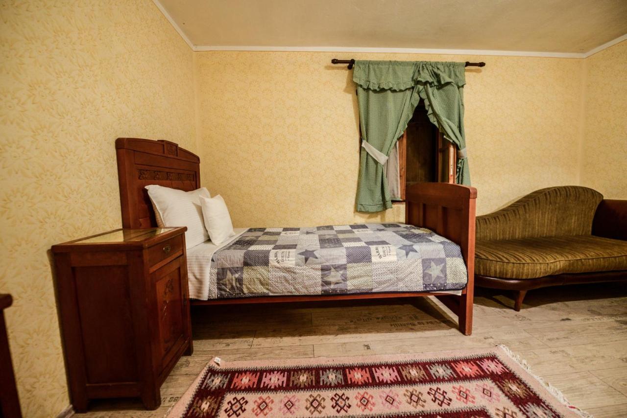 Motel Srpsko Andrejevo Selo *