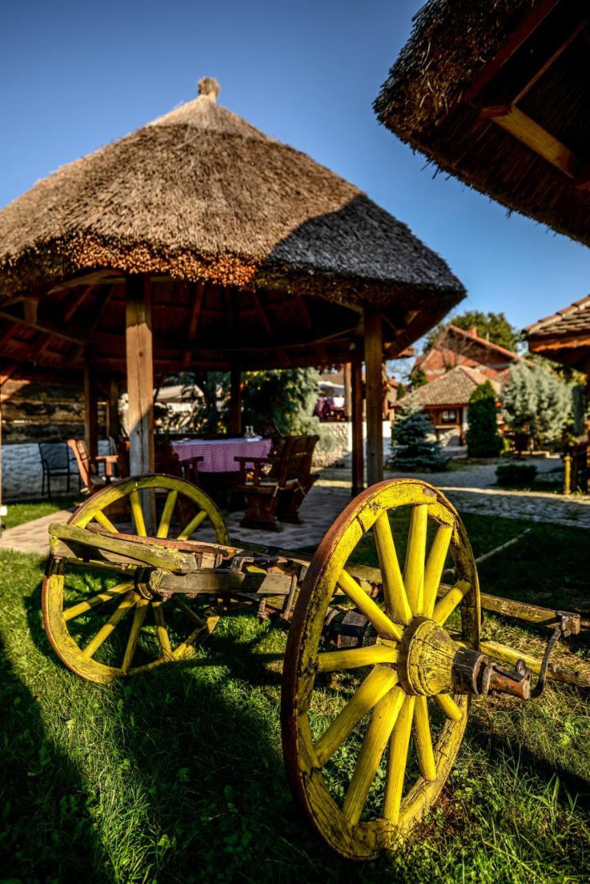 Srpsko Andrejevo Selo Motel Belgrade